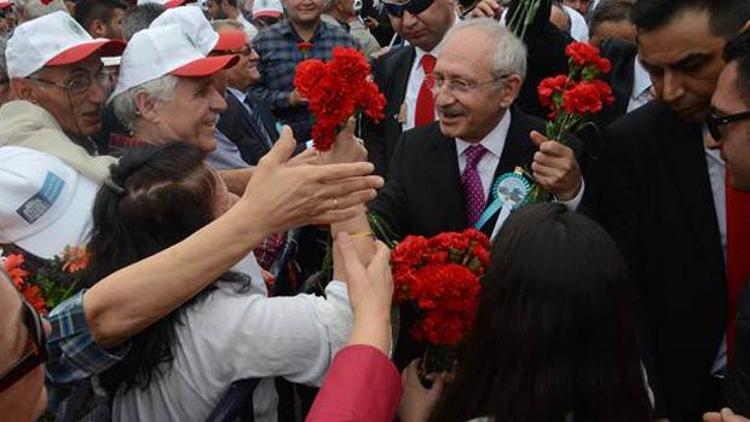 Kılıçdaroğlu: Ben dokunulmazlığımı kaldırıyorum, yiğitsen sen de kaldır