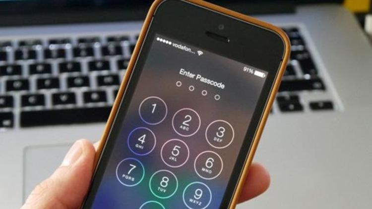 FBI iPhone’nun kırılması için 1.5 milyon dolar ödedi