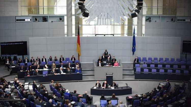 Alman politikacılardan işçilerin lehine öneri