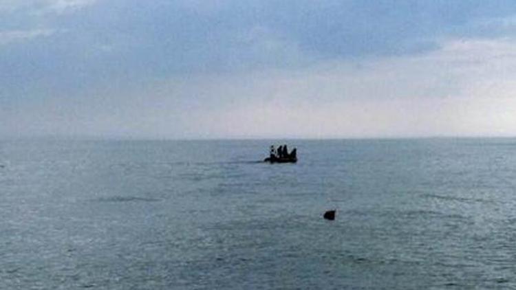 Kumburgaz açıklarında tekne battığı iddia ediliyor