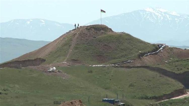 Azerbaycan stratejik öneme sahip Lele Tepe’yi geri aldı
