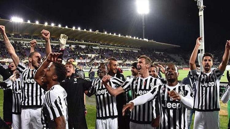 PSGden sonra Juventus da şampiyonluk ipini göğüsledi