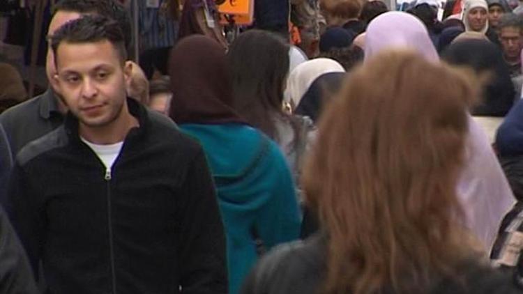 Paris saldırılarının zanlısı Abdeslam Fransaya iade edildi
