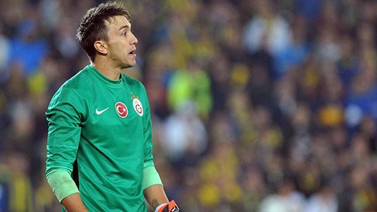 Muslera kararını açıkladı