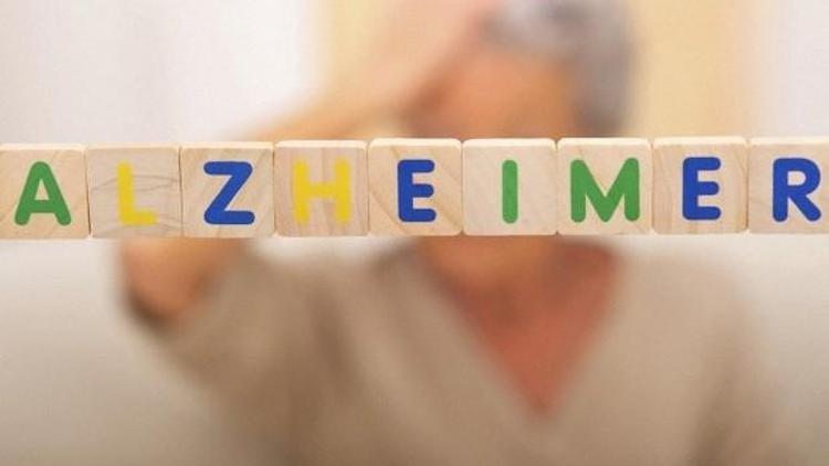 Alzheimer ve demans arasında nasıl bir fark var