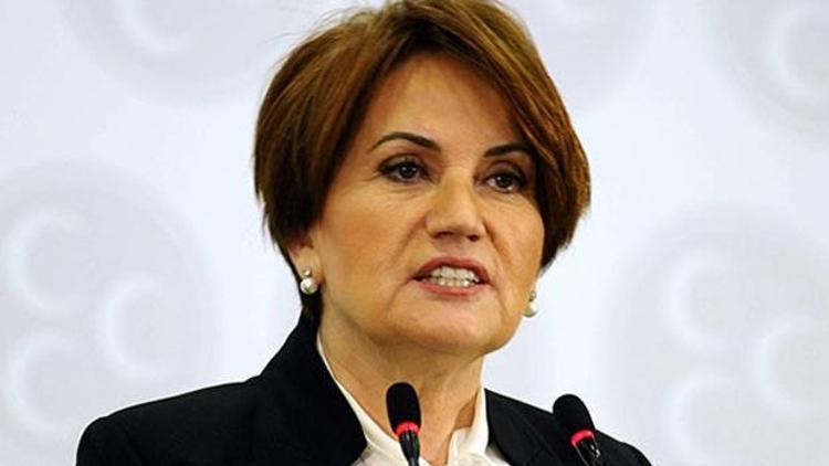 Ben de Meral Akşener isem o kongrenin önünde duracağım