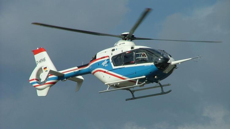 Malezyada bakan yardımcısının bulunduğu helikopter kayıp
