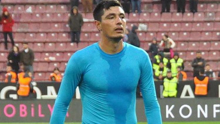 Trabzonspora Oscar Cardozo ve Özer Hurmacıdan kötü haber