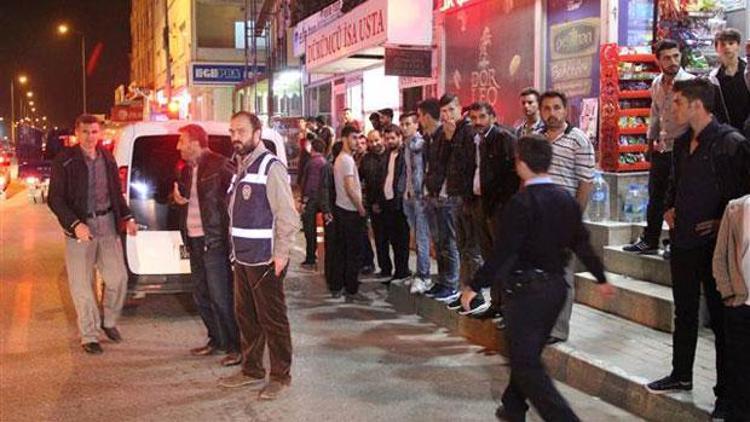 Bursada bomba yüklü araç alarmı