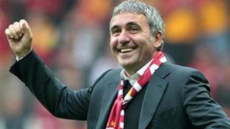 Galatasaray-Beşiktaş derbisinde Hagi sürprizi