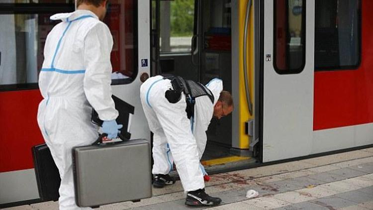 Münih tren istasyonunda saldırı: 1 ölü 3 yaralı