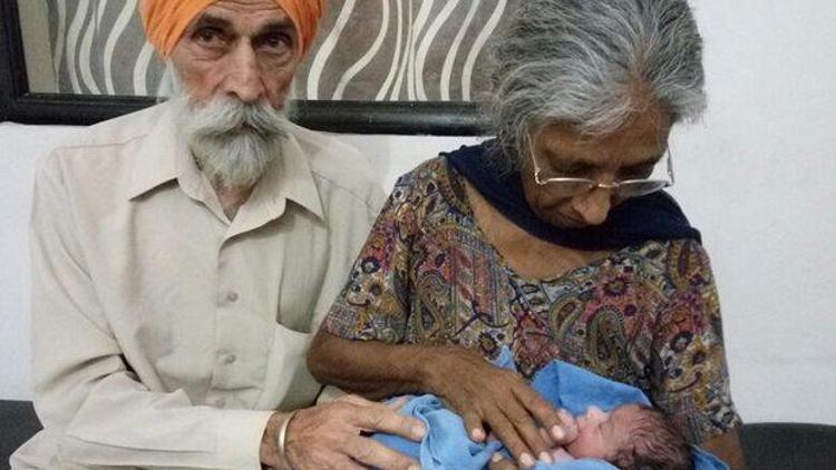 Hindistanda bir kadın 72  yaşında anne oldu
