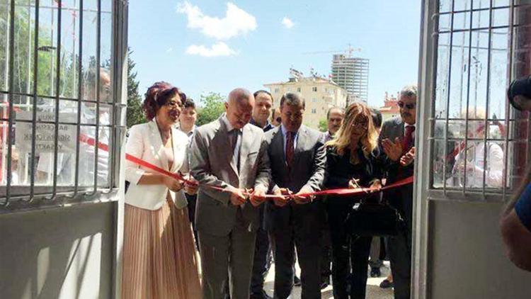 Gaziantep’te TÜBİTAK Bilim Fuarı açıldı
