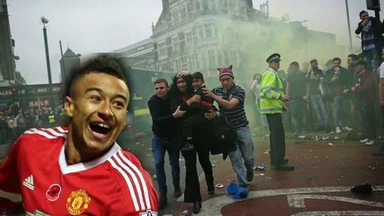 Manchester United’ın yıldızı Lingard saldırıyı gülerek kameraya aldı