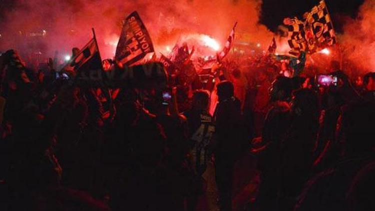 Beşiktaşın şampiyonluk kutlamalarında büyük çoşku