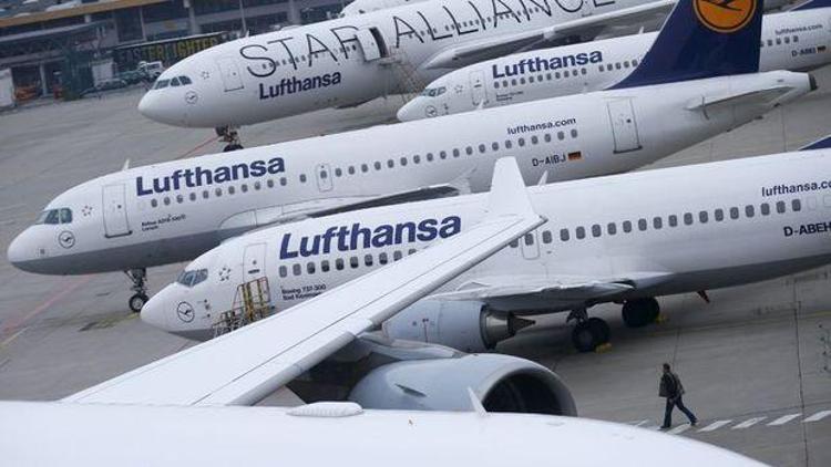 Lufthansa uçağı faciadan döndü