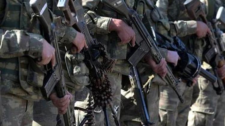 PKKlı teröristlerce açılan ateş sonucu ağır yaralanan asker, hastanede şehit düştü