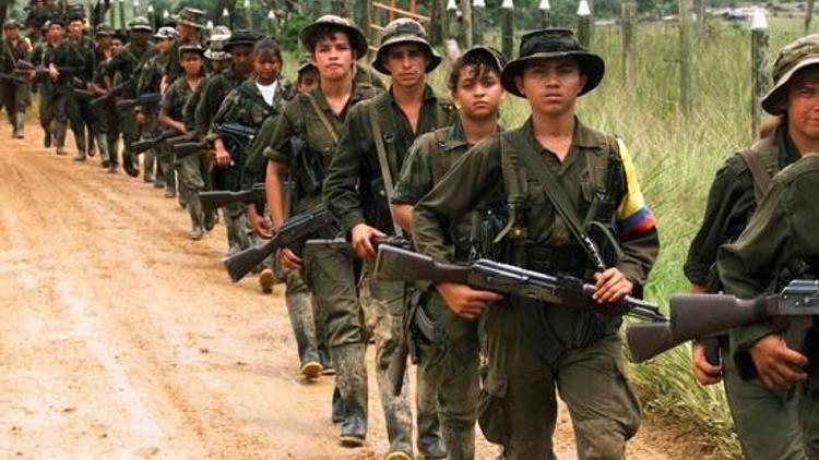 FARC 15 yaşından küçük çocuk savaşçıları serbest bırakacak