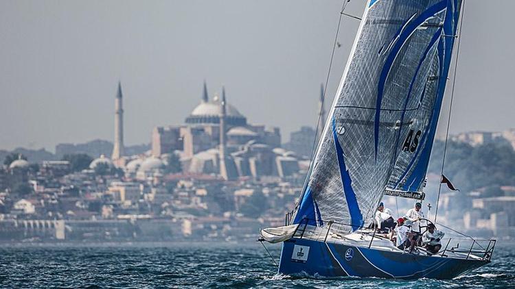 Yelkenliler İstanbul Boğazı’nda kapışacak