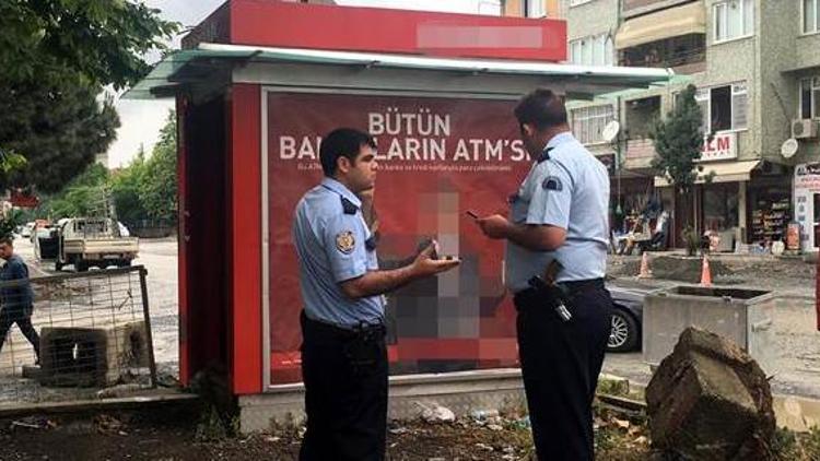 ATM’ye para yükledikten sonra kapısını açık unuttular