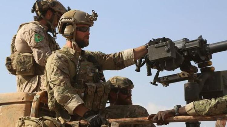 ABD askerlerinin üniformalarındaki YPG armaları sökülecek