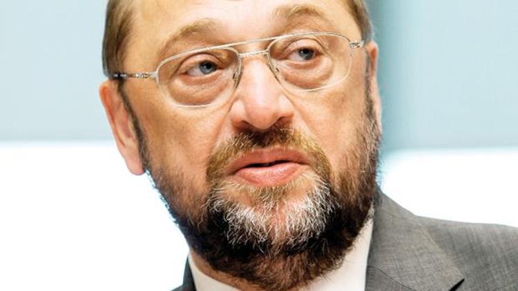 AP Başkanı Schulz’dan ‘vizede risk’ uyarısı