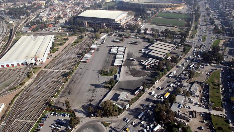 İzmir trafiğine metro tesisi ayarı