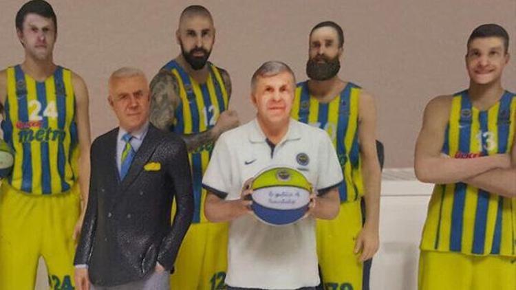 Fenerbahçede Ertuğrul Özköklü 3D Biblolar satışa çıktı