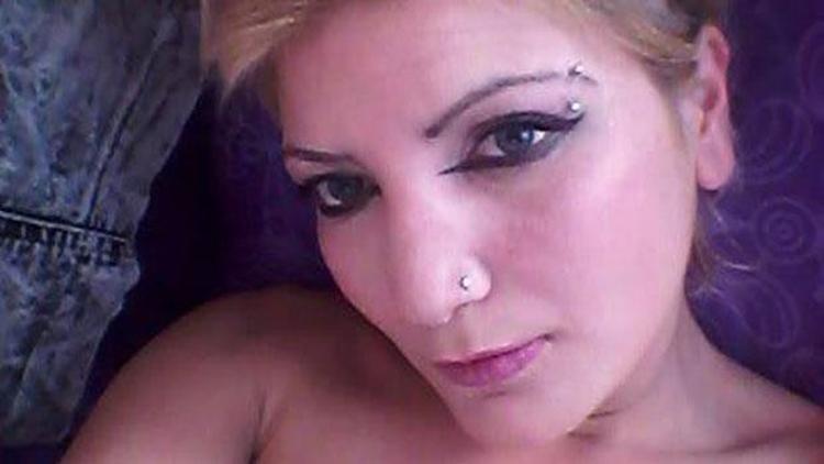 Gazinoda çalışan kadın evinde ölü bulundu