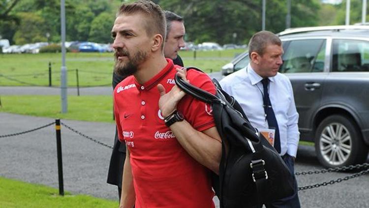 Caner Erkin resmen Interde