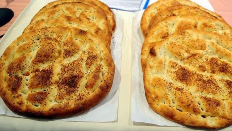 İstanbulda 350 gramlık pide 1.8 liraya satılacak