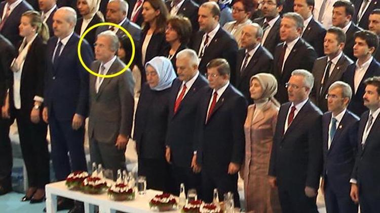 Erdoğanın mesajını niye ayakta dinlediler Mehmet Ali Şahin açıkladı