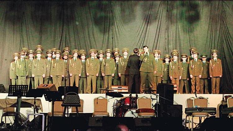 Rus Ordu Korosu’ndan KKTC’de konser