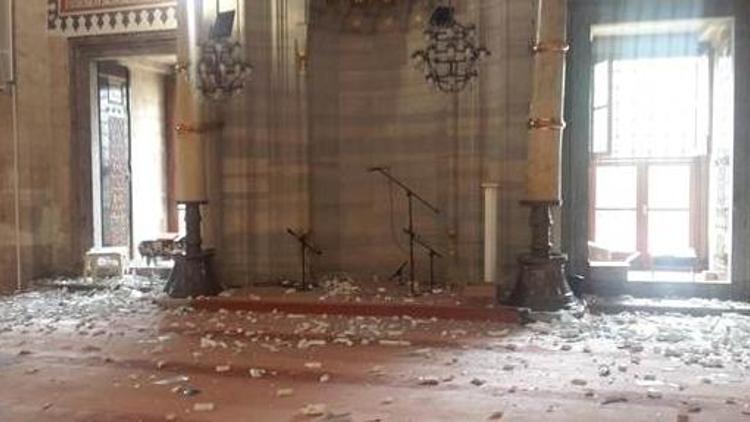 Veznecilerdeki saldırı tarihi camide hasara yol açtı