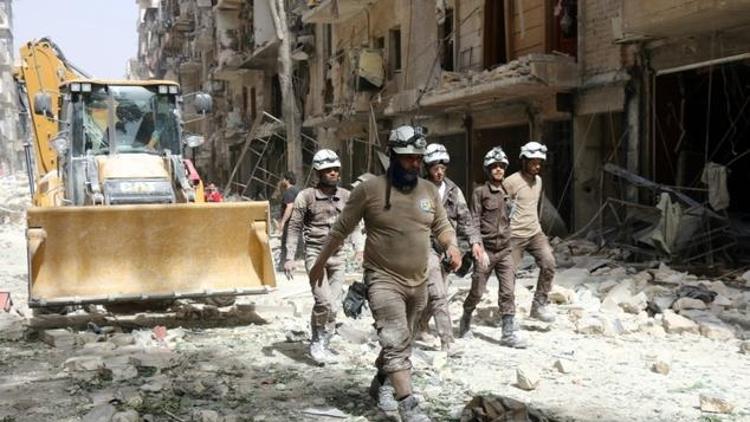 Halepte hastane ve pazar yerine saldırı