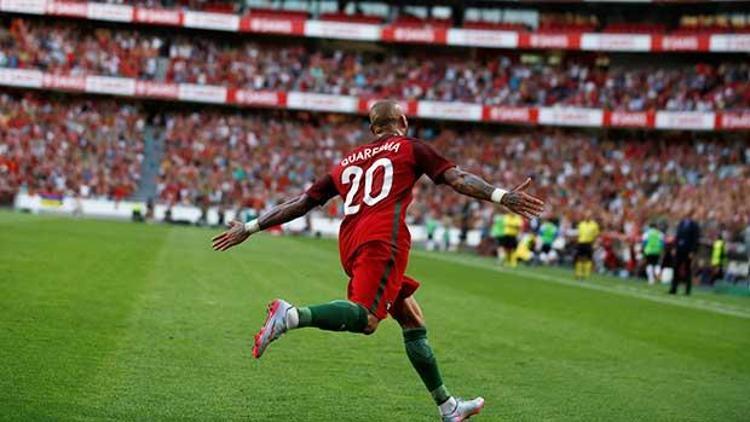 Quaresma çıldırdı Portekiz 7-0 Estonya