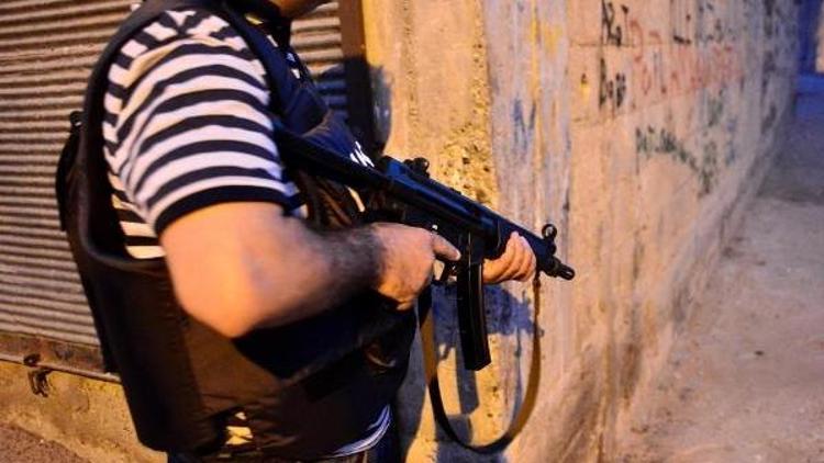 Tarsus’taki PKK operasyonuna 9 tutuklama