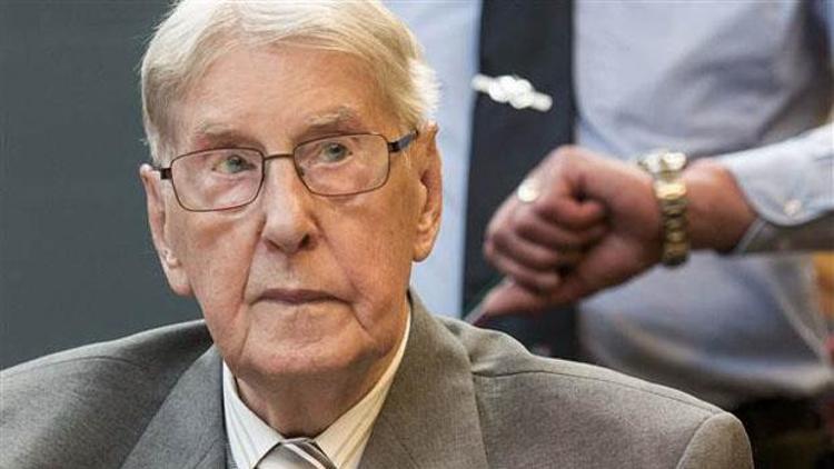 Almanya’da eski Nazi görevlisine 5 yıl hapis cezası