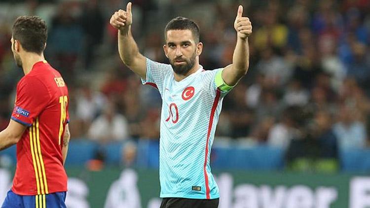 Şansal Büyüka: Arda Turan milli takımı bırakabilir