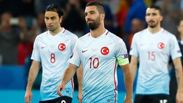 Arda Turan Instagram üzerinden açıklama yaptı