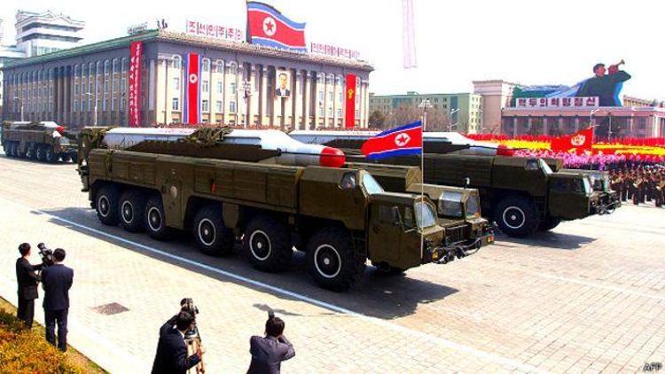 Kuzey Koreden iki yeni füze denemesi