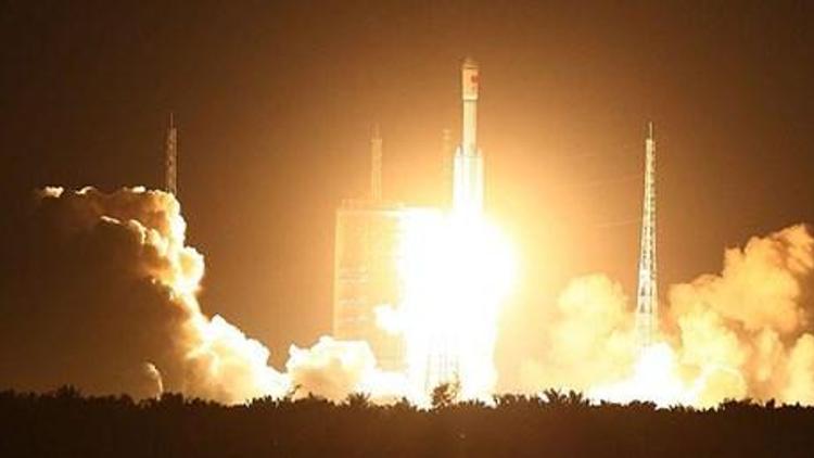 Çinden uzaya Uzun Yürüyüş -7 roketi