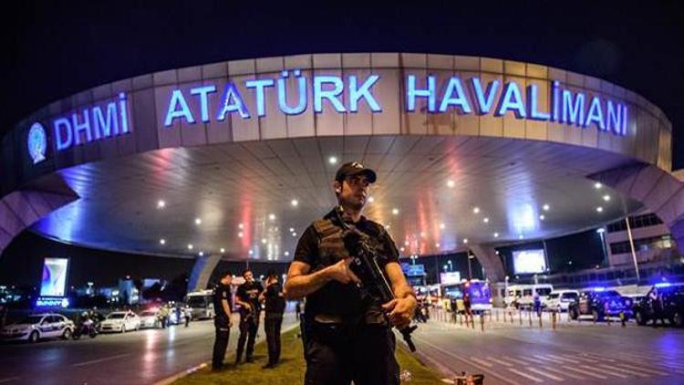 Atatürk Havalimanı saldırısına dünya böyle tepki gösterdi