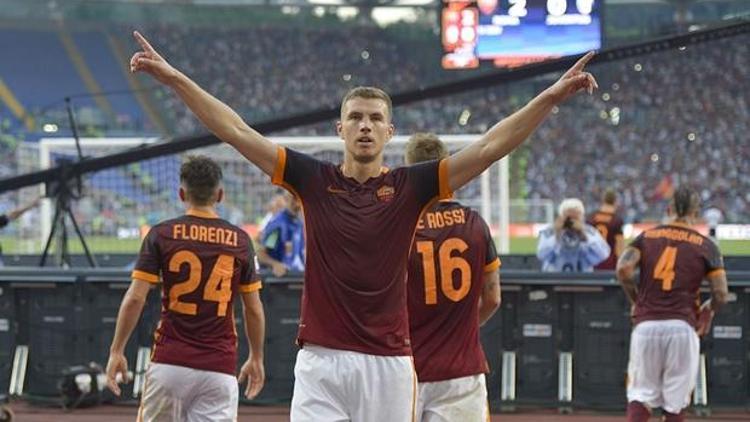 Edin Dzeko, transfer kararını açıkladı