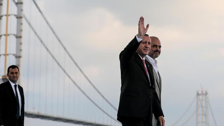 Osmangazi Köprüsü açıldı, bayram tatilinin sonuna kadar ücretsiz