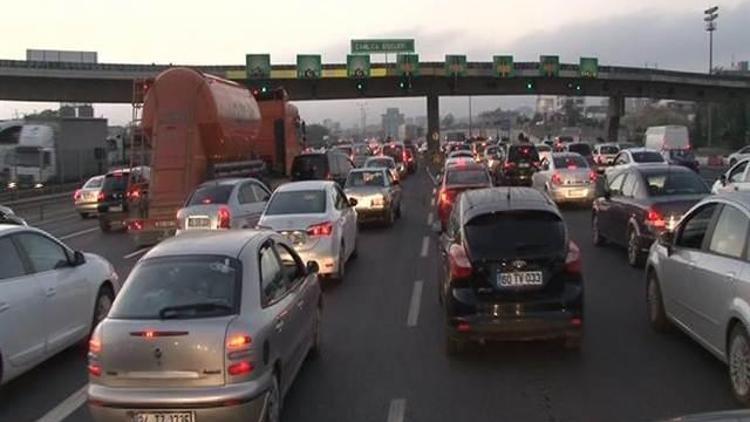 Çamlıca gişelerde bayram yoğunluğu