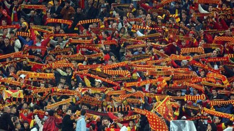 Galatasaray taraftarından 7 ayda 9 istifa çağrısı