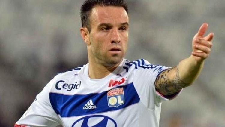 Valbuena, Fenerbahçe’yi takibe aldı