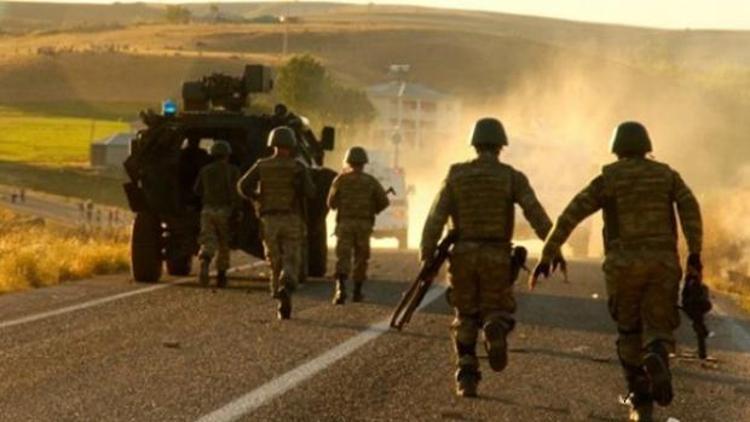 Karadenizde PKK sığınakları imha edildi