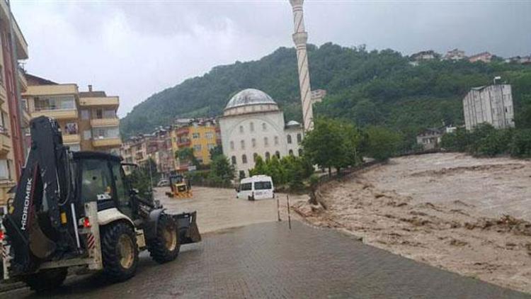 Orduyu sel vurdu: 2 kişi öldü, 1 kişi kayıp